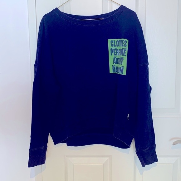 UniqloxMoMa Crew Neck sweater - Picture 2 of 9